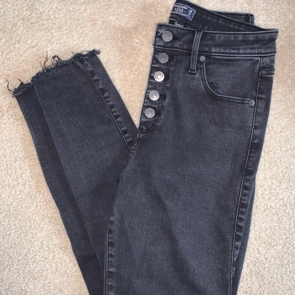 Abercrombie & Fitch Curve Love High Rise Super Skinny Ankle Jean black size 28